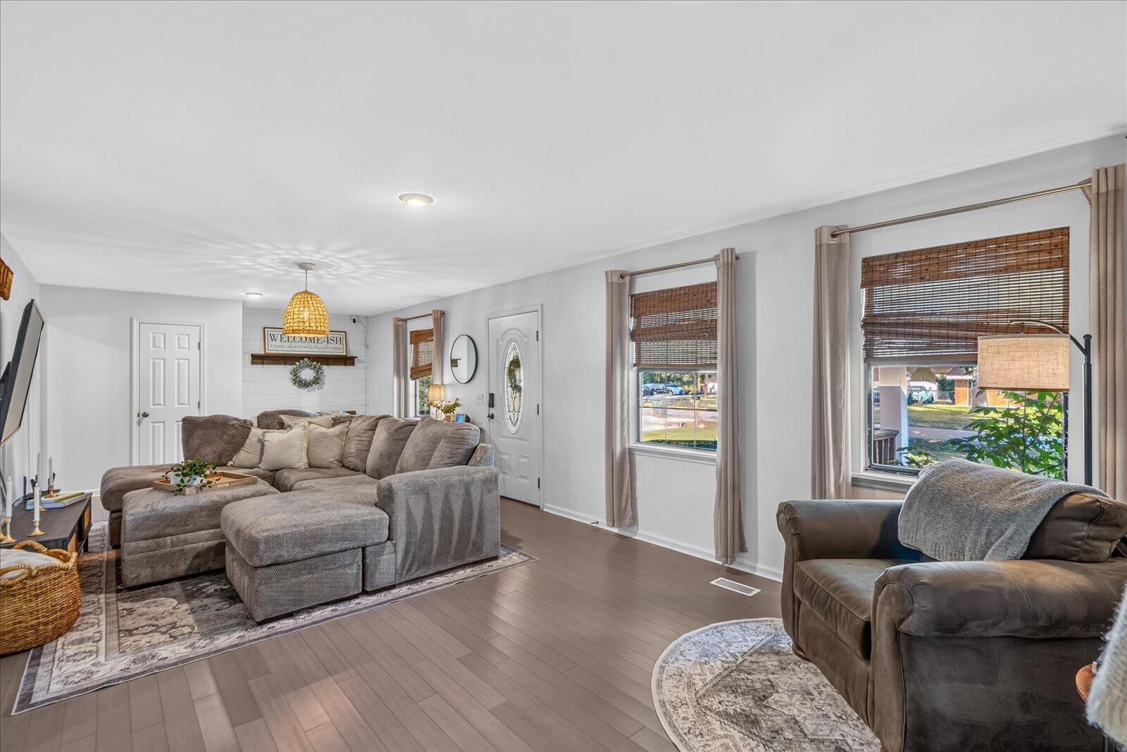 1034 Givens Road Chattanooga, TN 37421 - Photo 11 of 34 08-1034 Givens Rd-8