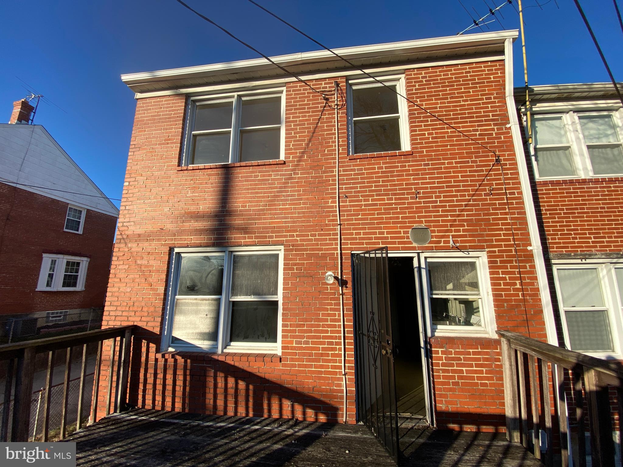 1401 Cedarcroft Road Baltimore, MD 21239 - Photo 6 of 12