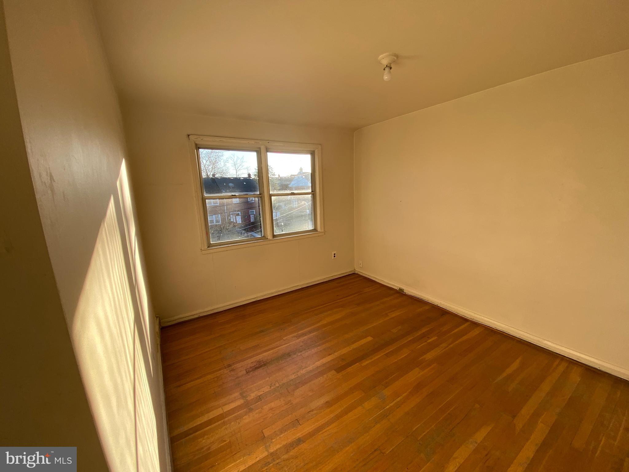 1401 Cedarcroft Road Baltimore, MD 21239 - Photo 10 of 12