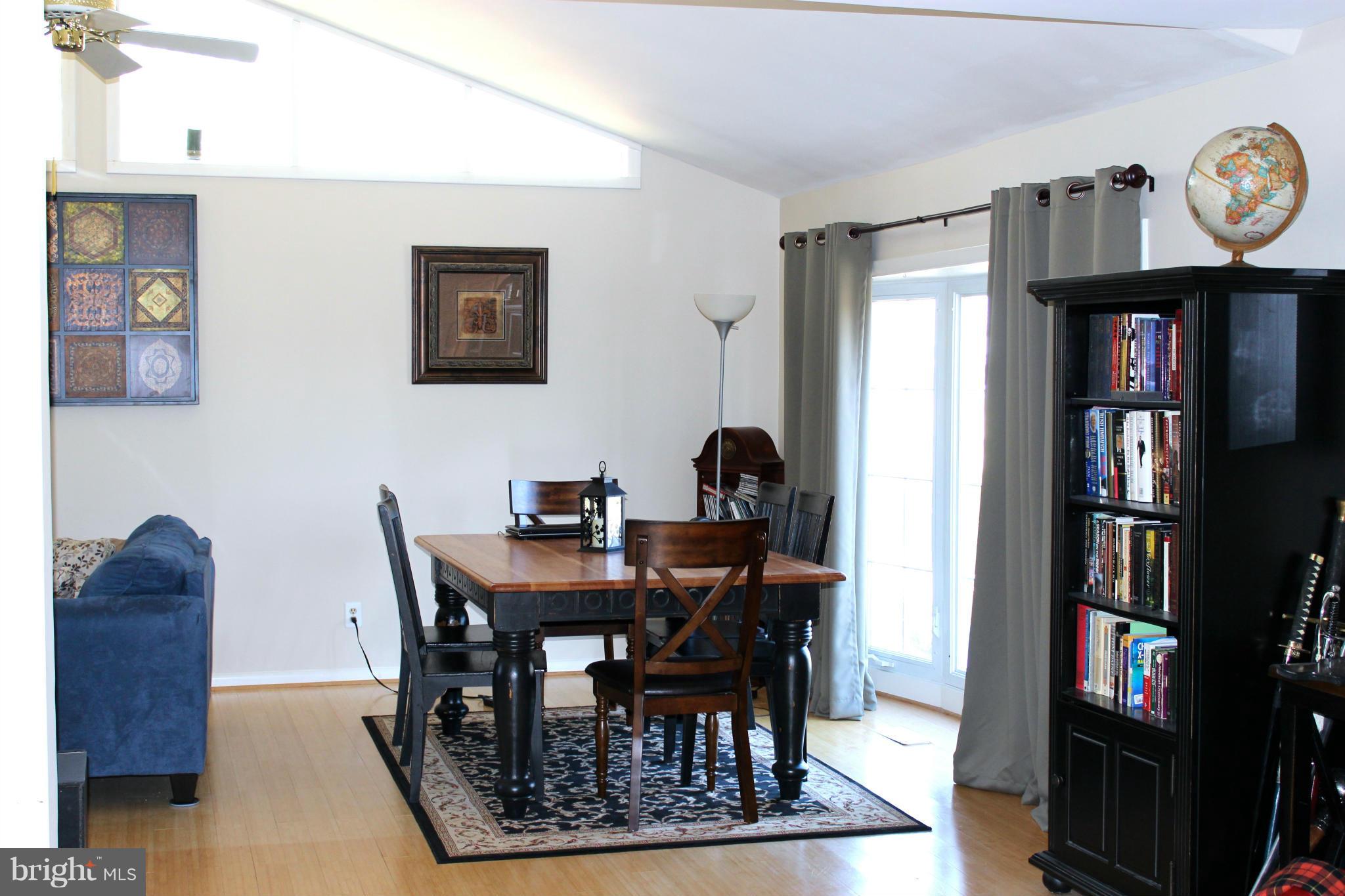 5940 Craft Road Alexandria, VA 22310 - Photo 9 of 18 Dining Room