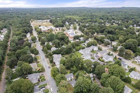 $775,000 | 14 Adams Street, Unit 14, Medfield, MA 02052
