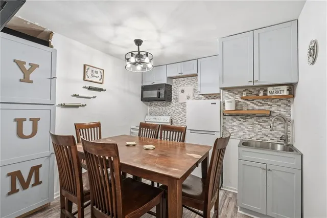 $515,000 | 12090 Centerra Drive, Hampton, GA 30228