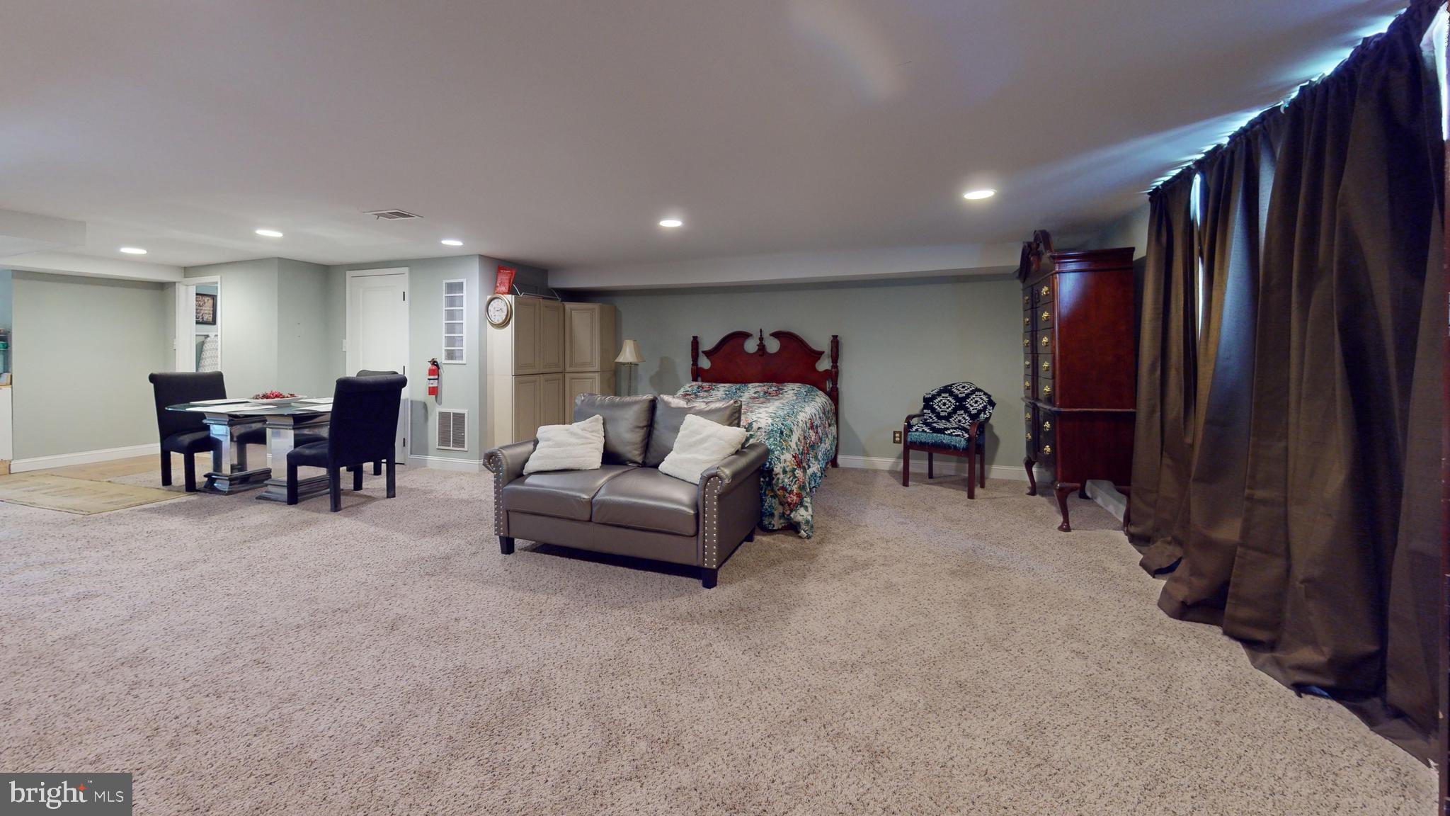 8902 Blue Grass Road Philadelphia, PA 19152 - Photo 51 of 57 Gallery Image 51