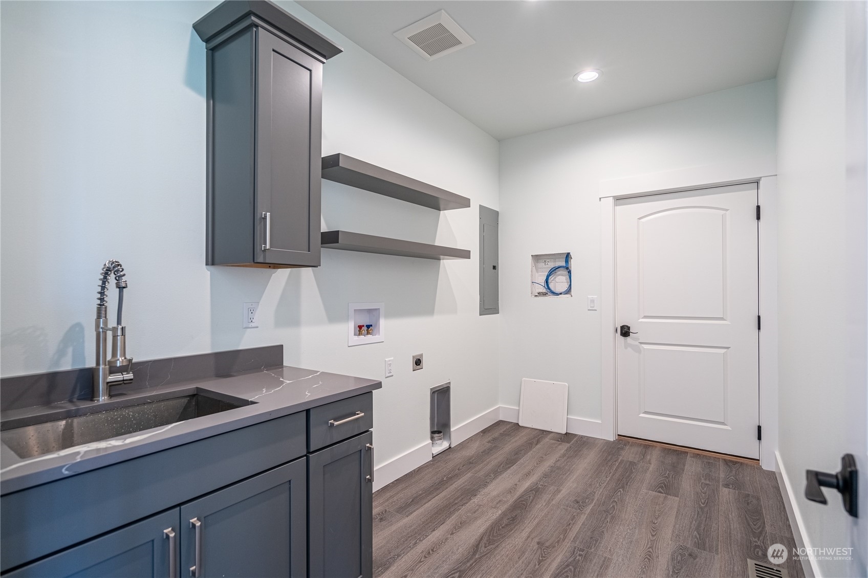 1275 Apple Acres Road Chelan, WA 98816 - Photo 28 of 38 Gallery Image 28