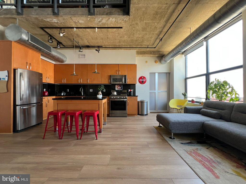 2301 Champlain Street Northwest, Unit 414 Washington, DC 20009 - Photo 3 of 32