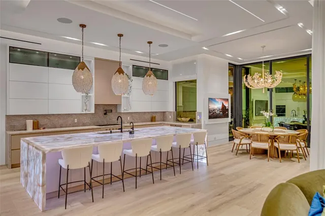 $16,950,000 | 408 Coral Way, Fort Lauderdale, FL 33301