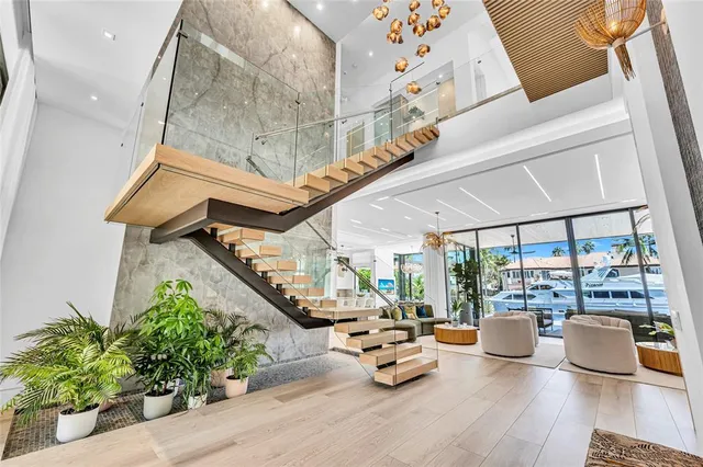 $16,950,000 | 408 Coral Way, Fort Lauderdale, FL 33301