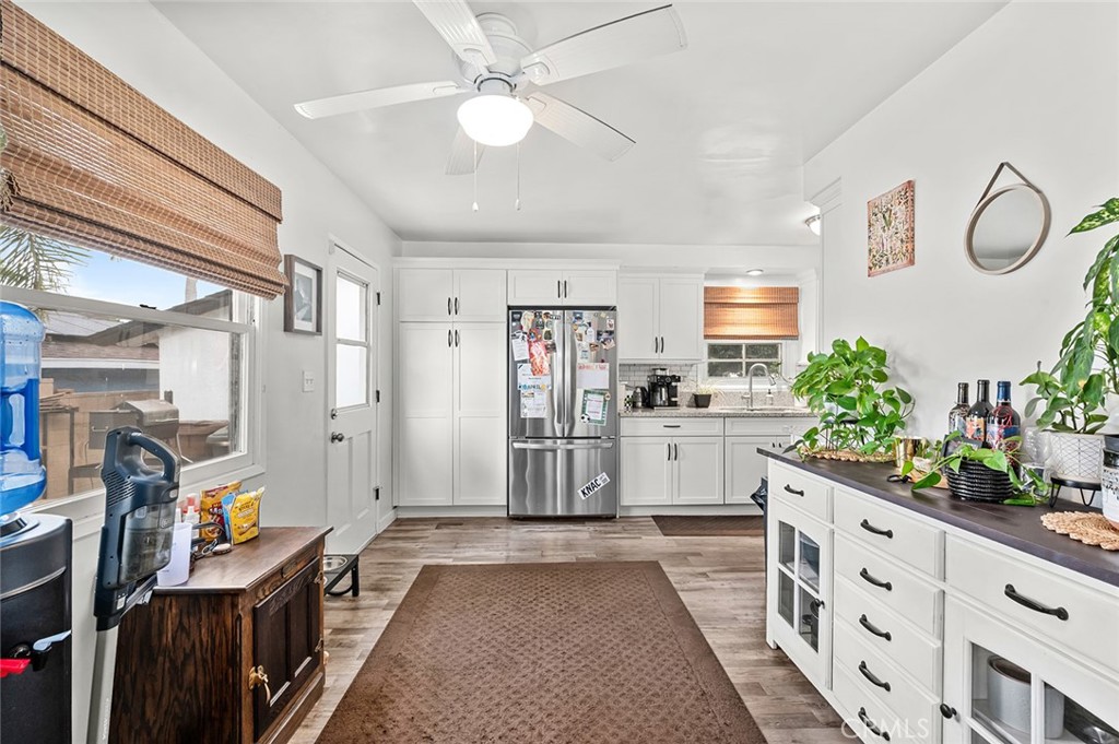 375 Cedar Avenue Brea, CA 92821 - Photo 9 of 40