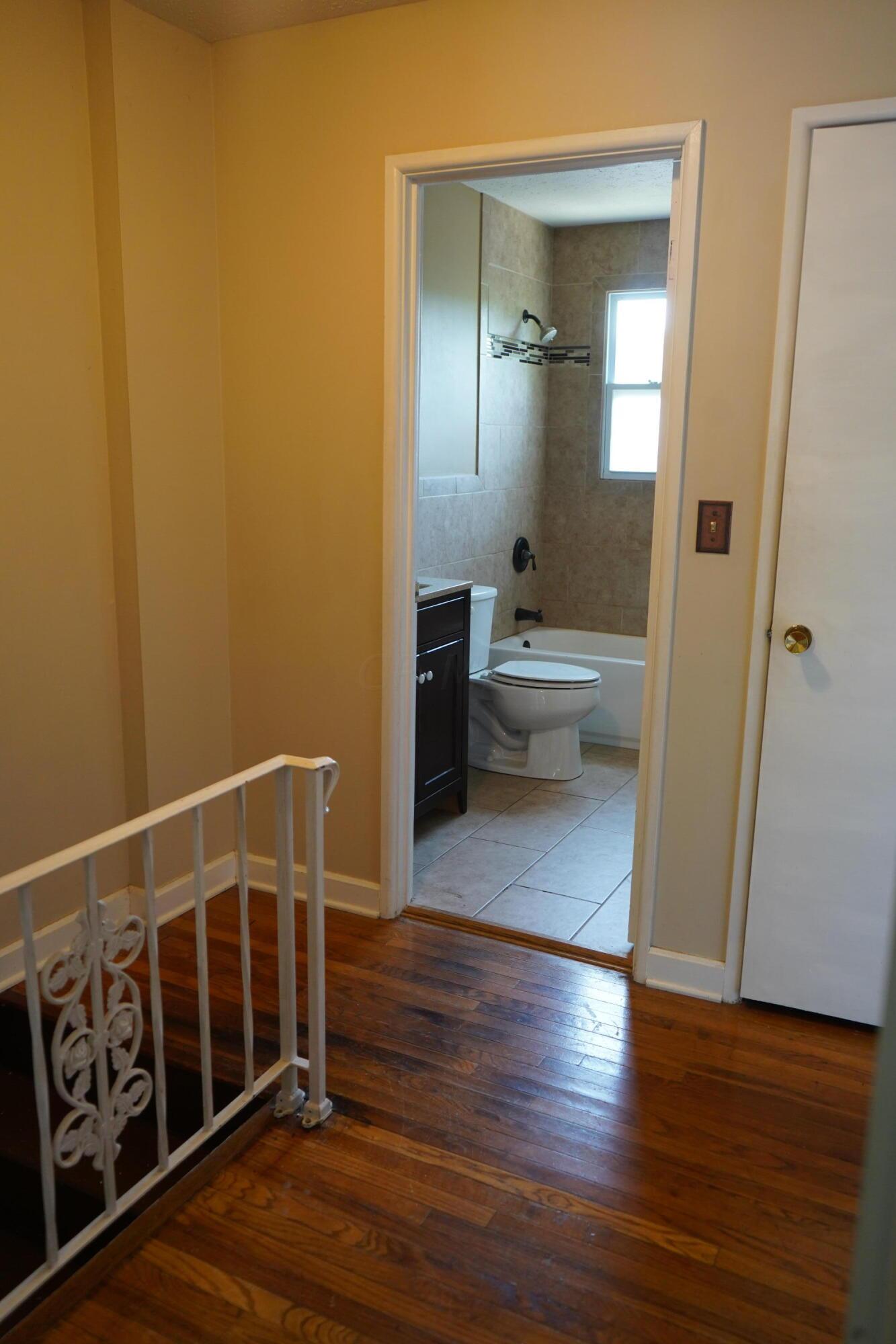 4283 New Road Youngstown, OH 44515 - Photo 9 of 20 DSC00861