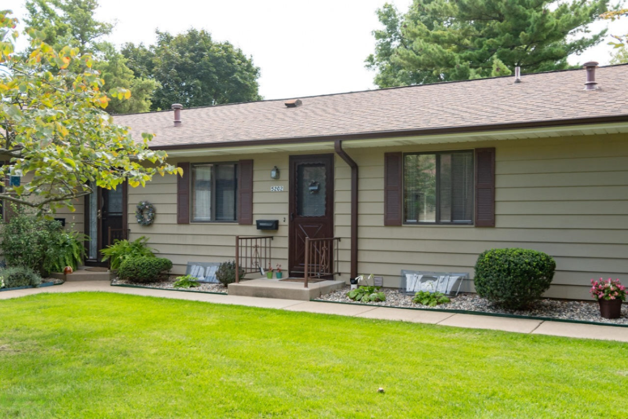 5202 Green Meadow Road Kalamazoo, MI 49009 - Photo 1 of 21 5202 Green Meadow-21