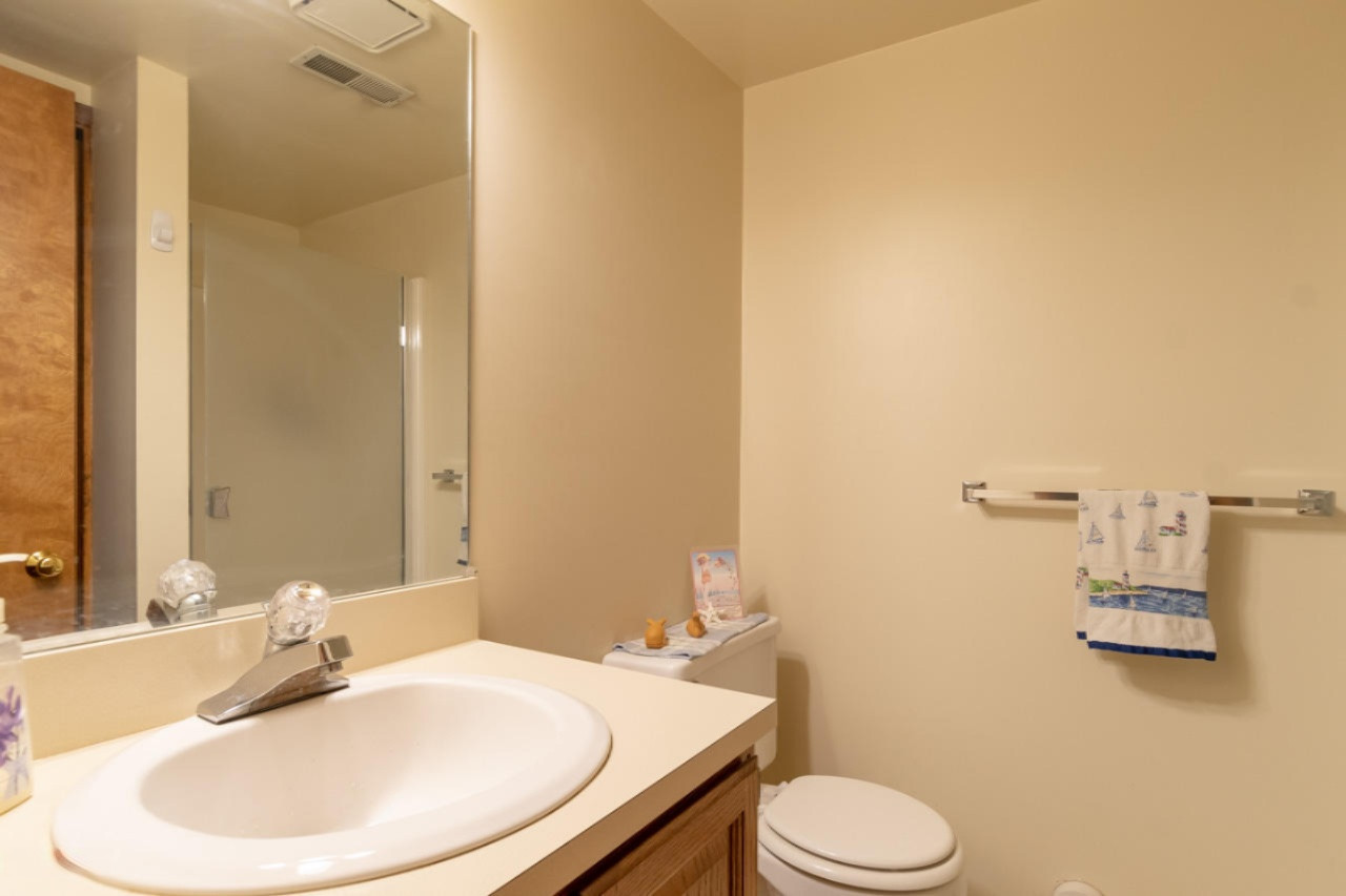 5202 Green Meadow Road Kalamazoo, MI 49009 - Photo 16 of 21 5202 Green Meadow-15