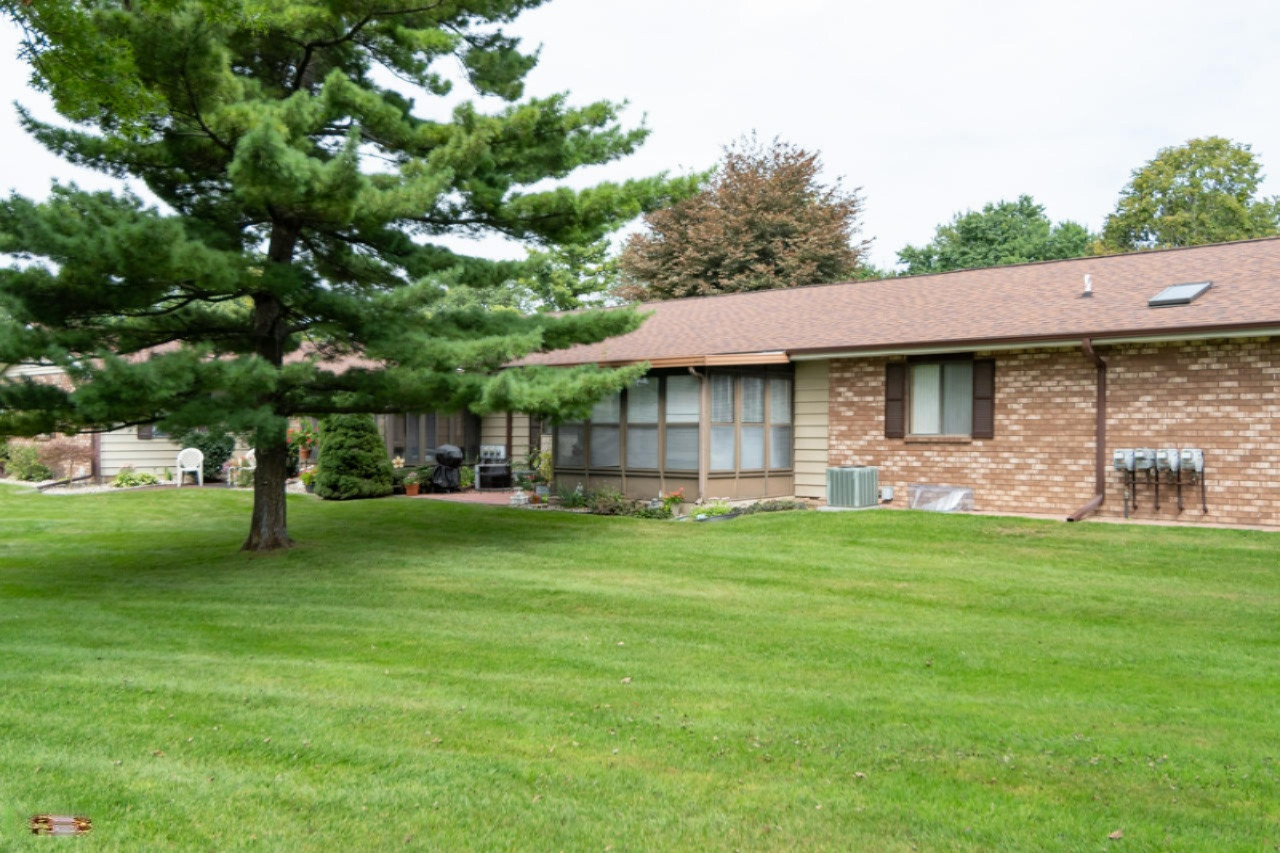 5202 Green Meadow Road Kalamazoo, MI 49009 - Photo 20 of 21 5202 Green Meadow-19