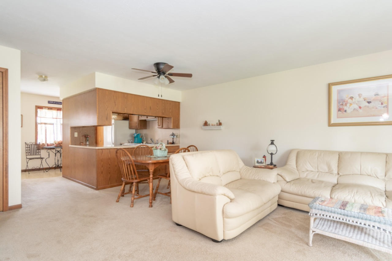 5202 Green Meadow Road Kalamazoo, MI 49009 - Photo 8 of 21 5202 Green Meadow-7