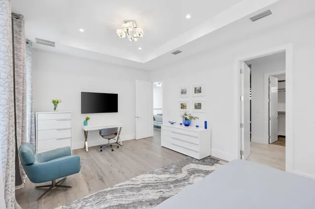 $4,750,000 | 260 Northeast 3rd Street, Boca Raton, FL 33432