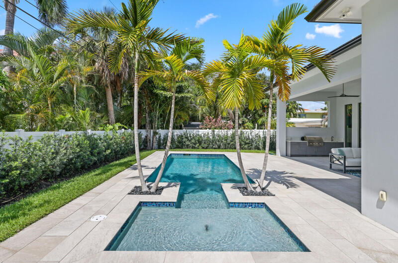 260 Northeast 3rd Street Boca Raton, FL 33432 - Photo 66 of 87 pool 6