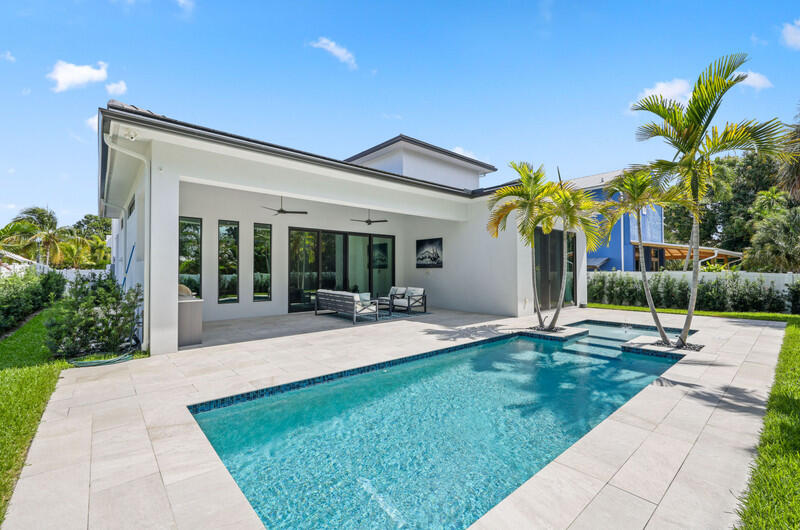 260 Northeast 3rd Street Boca Raton, FL 33432 - Photo 71 of 87 pool 3