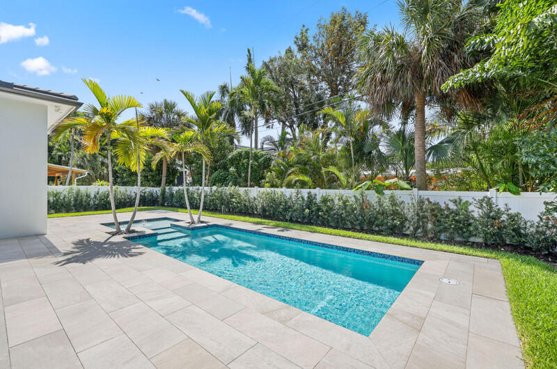 260 Northeast 3rd Street Boca Raton, FL 33432 - Photo 72 of 87 pool 1