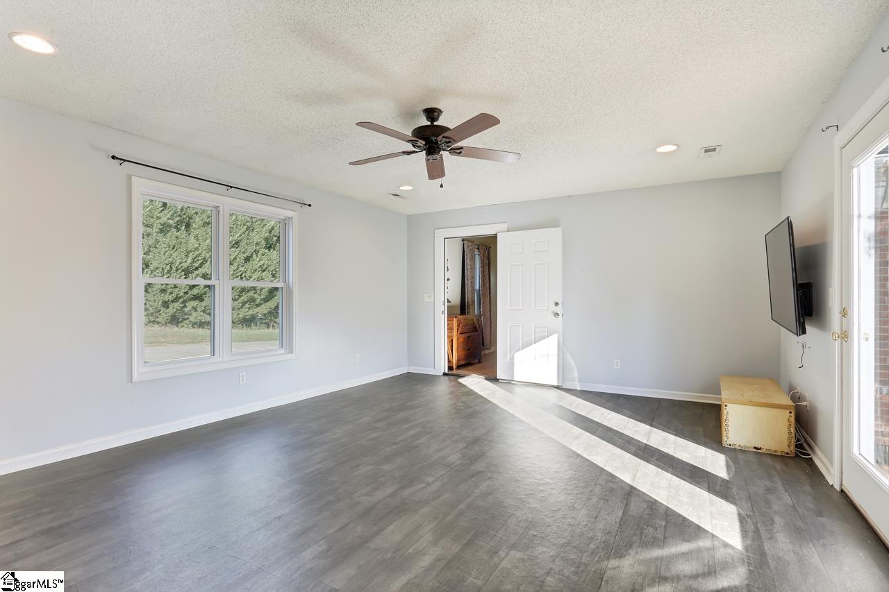 351 Hudson Water Road Greer, SC 29651 - Photo 17 of 34 Gallery Image 17