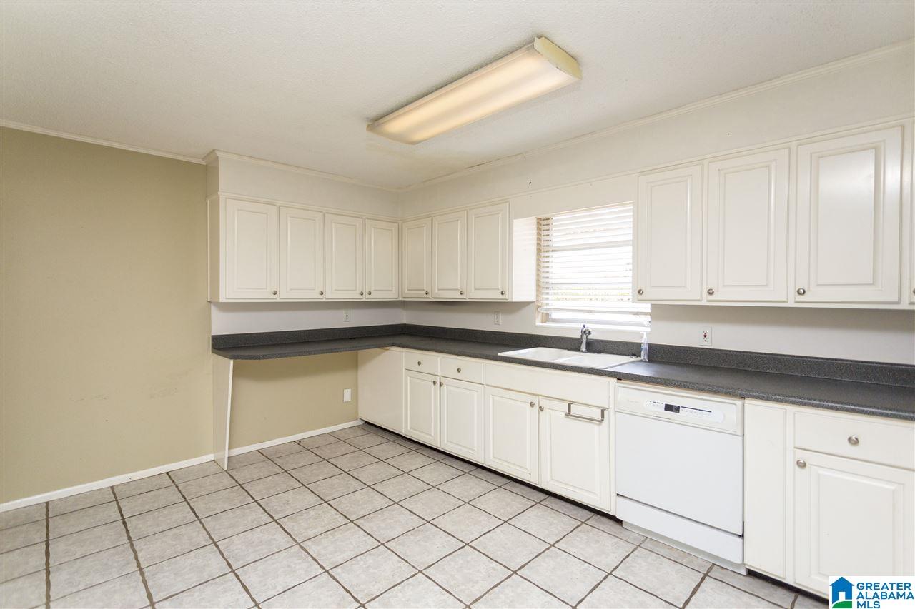137 Lindberg Road Bessemer, AL 35023 - Photo 14 of 29