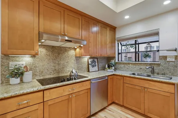 $2,288,000 | 2949-2951 Driftwood Drive, San Jose, CA 95128