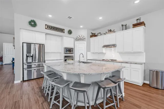 $610,000 | 3705 Magnolia Court, Denison, TX 75020