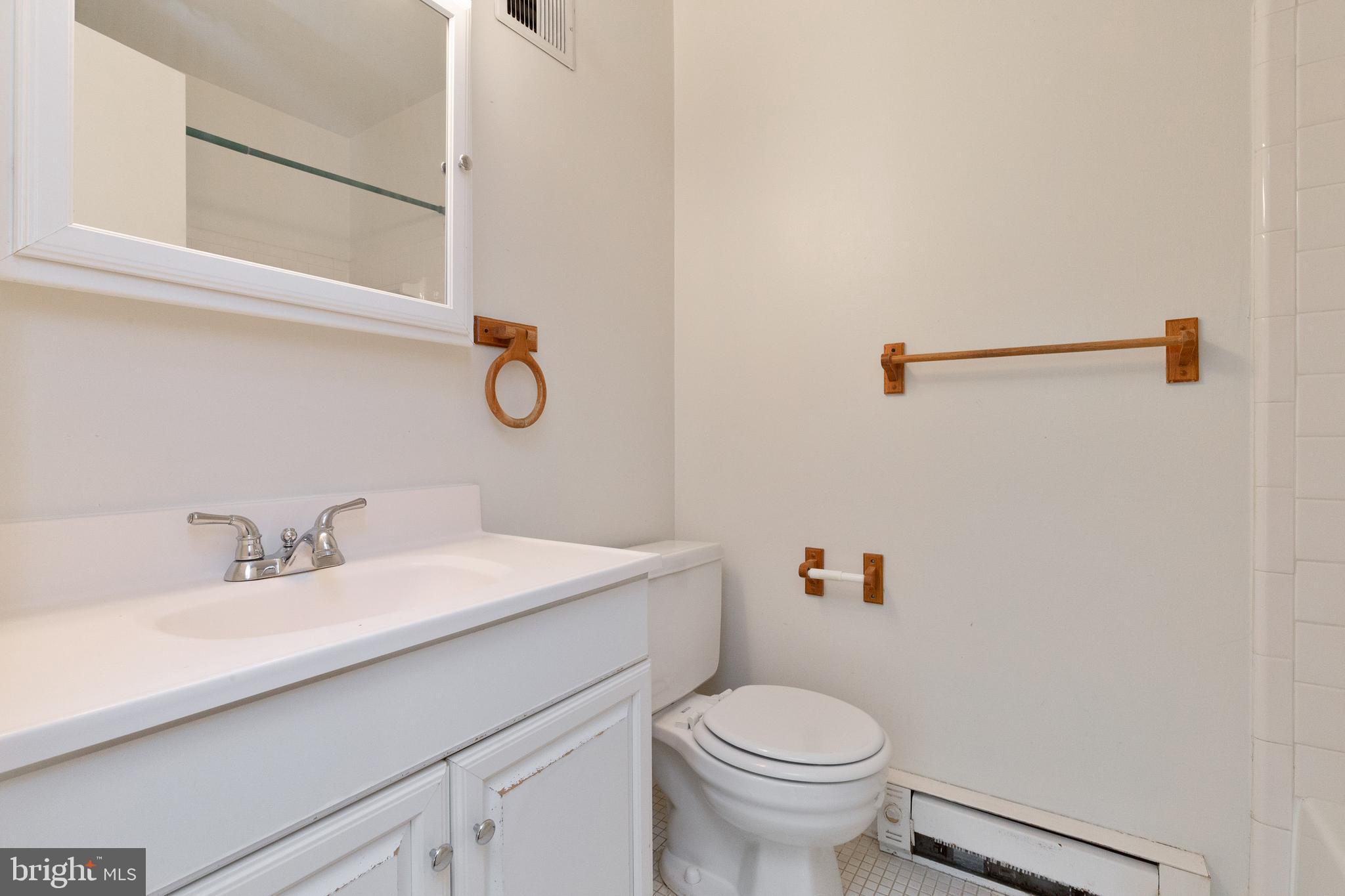 2115 Glencourse Lane Reston, VA 20191 - Photo 31 of 42 Gallery Image 31