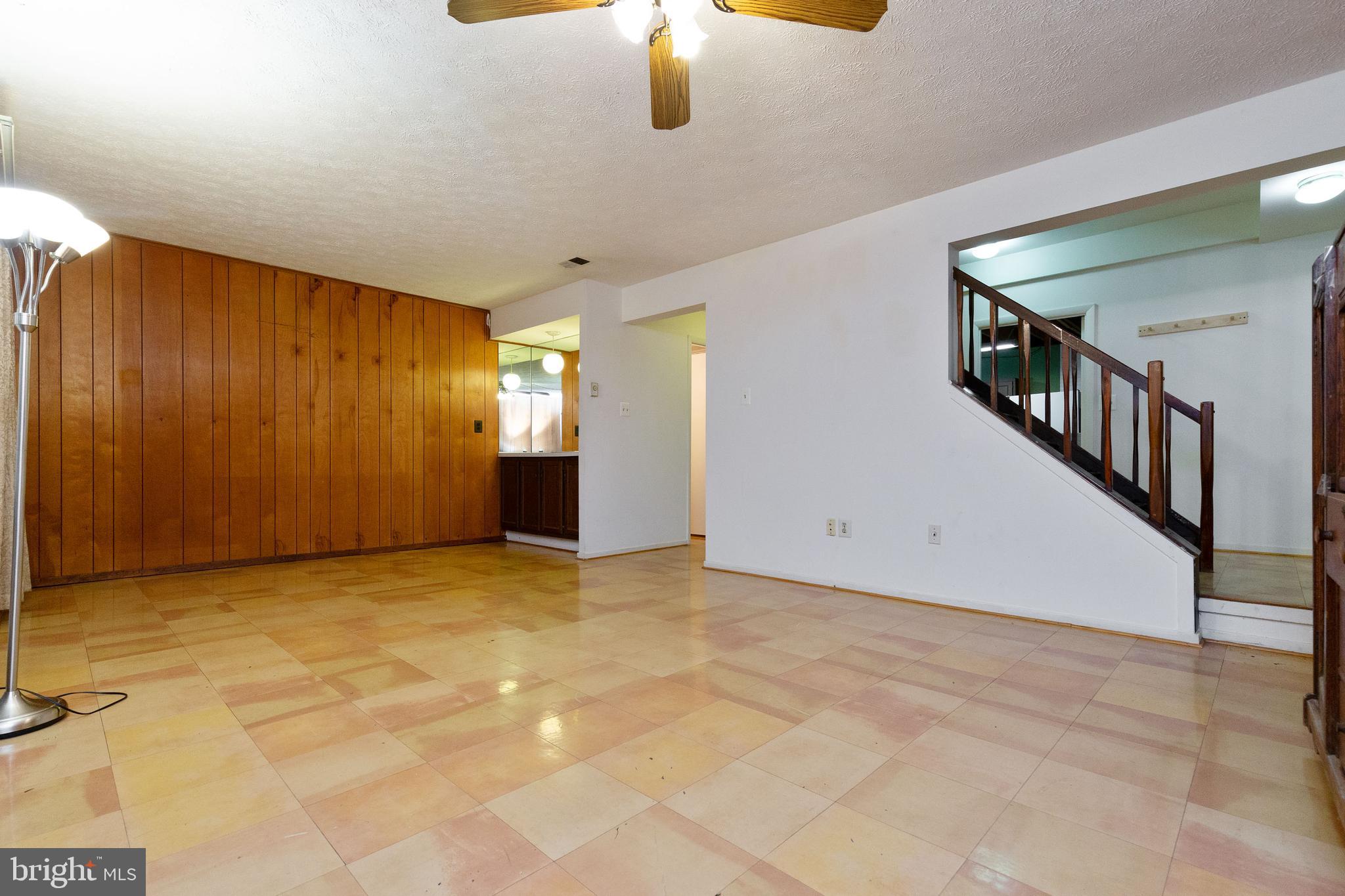 2115 Glencourse Lane Reston, VA 20191 - Photo 36 of 42 Beautiful tile flooring