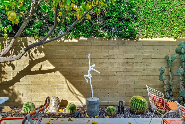 $499,000 | 1611 South Calle Palo Fierro, Unit 4, Palm Springs, CA 92264