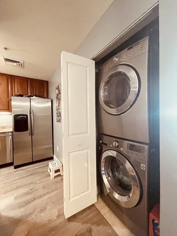 318 Rindge Avenue, Unit 304 Cambridge, MA 02140 - Photo 3 of 27