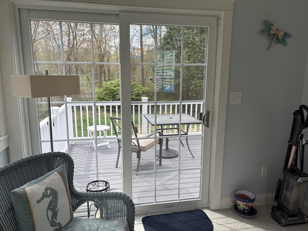 71 West Spring Street Avon, MA 02322 - Photo 20 of 41