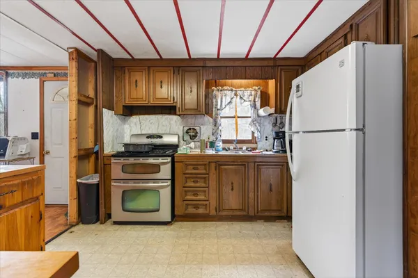 $129,000 | 1343 Chelsea Road, Corinth, VT 05039