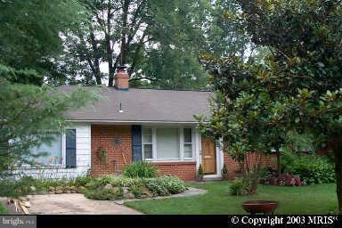 5507 Inverchapel Road Springfield, VA 22151 - Photo 1 of 1 Exterior (Main)