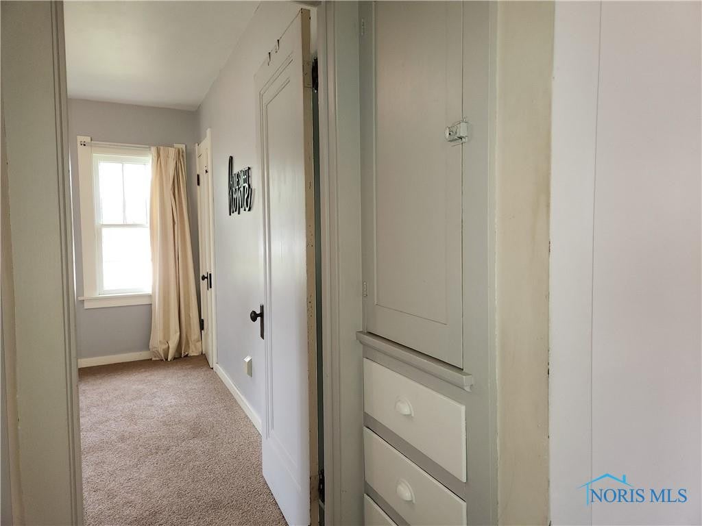 1802 Loxley Road Toledo, OH 43613 - Photo 22 of 27 Photo 22