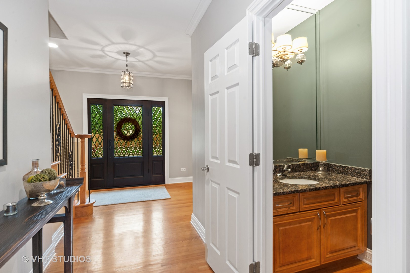 511 Utley Road Elmhurst, IL 60126 - Photo 4 of 24