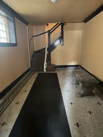 $1,350 | 8116 South Ingleside Avenue, Unit 1, Chicago, IL 60619