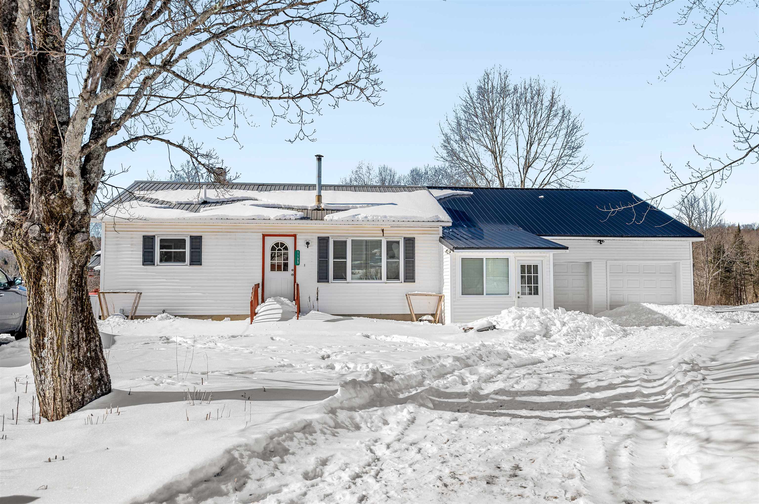 1135 Falls Bridge Road Williamstown, VT 05679 - Photo 1 of 57