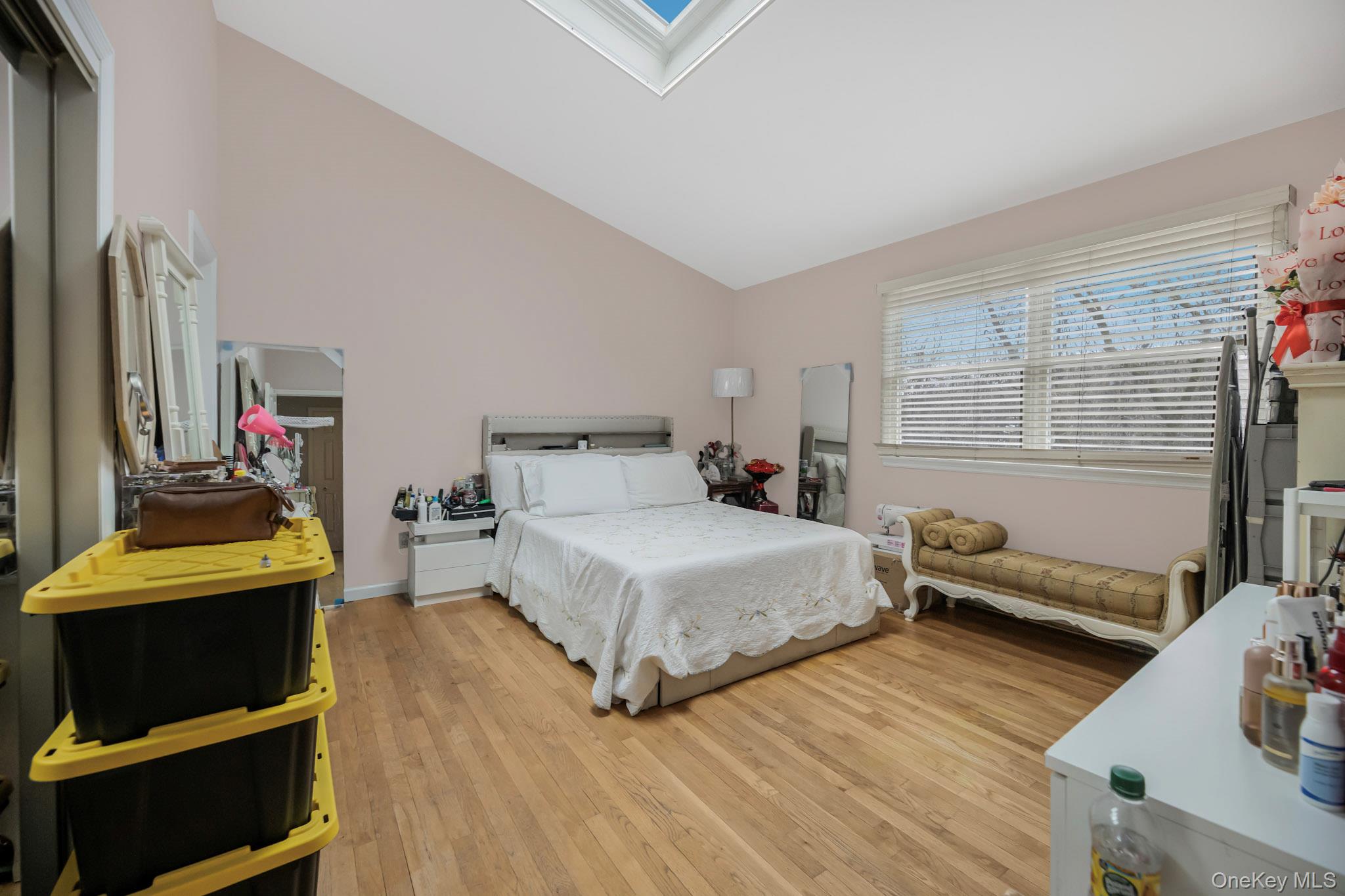 40 Roanoke Avenue Rye Brook, NY 10573 - Photo 18 of 29