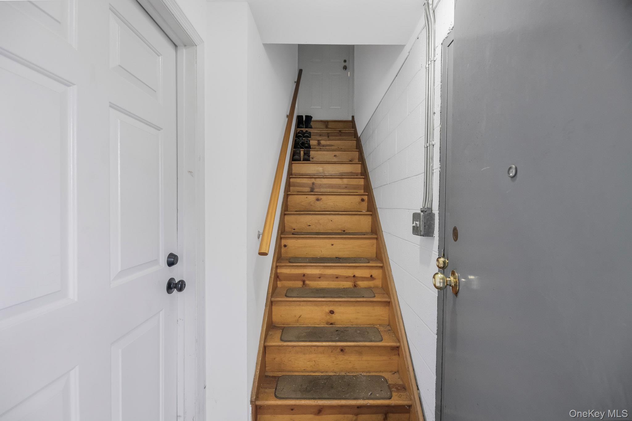 40 Roanoke Avenue Rye Brook, NY 10573 - Photo 21 of 29