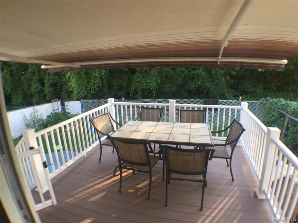 40 Roanoke Avenue Rye Brook, NY 10573 - Photo 6 of 29