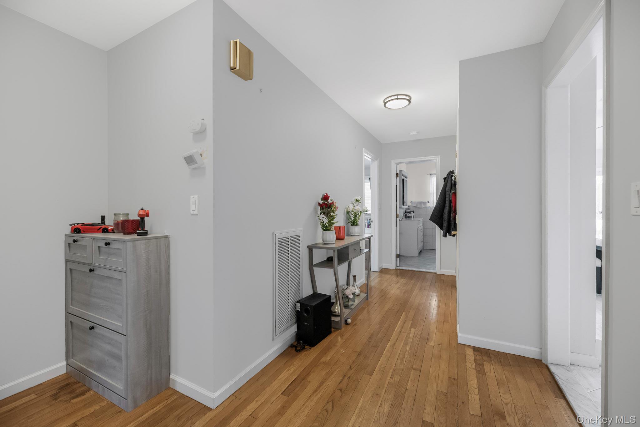 40 Roanoke Avenue Rye Brook, NY 10573 - Photo 10 of 29