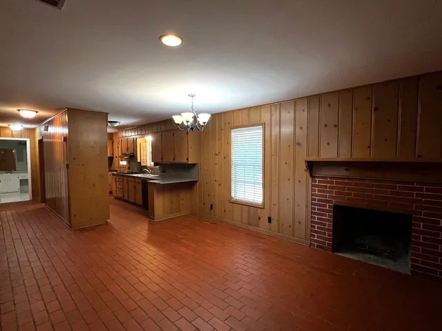 $315,000 | 235 West Lower Line Street, La Grange, TX 78945