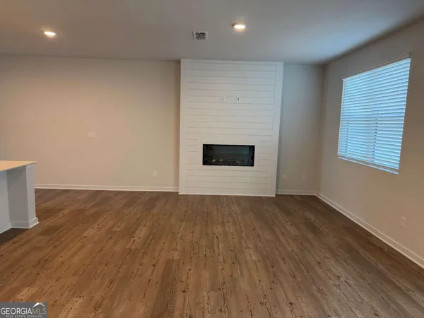 $2,150 | 7353 Mulberry Trace, Hoschton, GA 30542