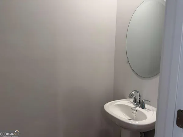 $2,150 | 7353 Mulberry Trace, Hoschton, GA 30542