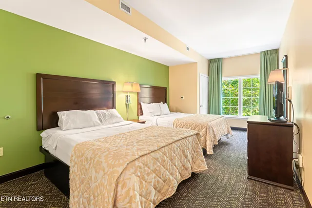 $319,500 | 225 Collier Drive, Unit 1215, Sevierville, TN 37862