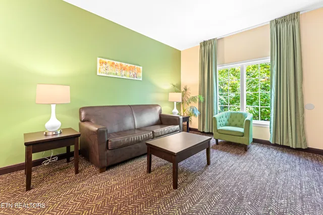 $319,500 | 225 Collier Drive, Unit 1215, Sevierville, TN 37862