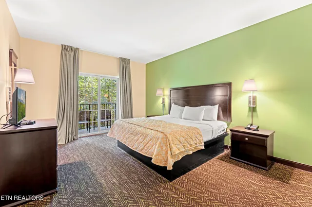 $319,500 | 225 Collier Drive, Unit 1215, Sevierville, TN 37862