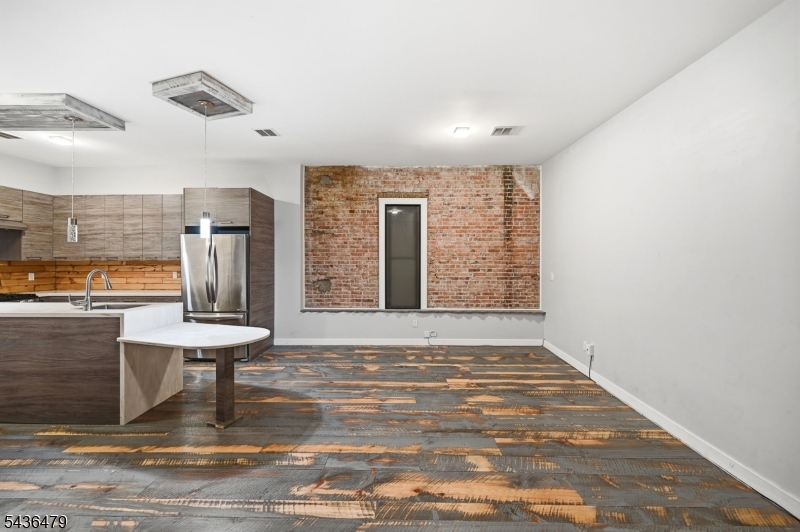 180 Spring Street, Unit 304 Newton, NJ 07860 - Photo 10 of 29