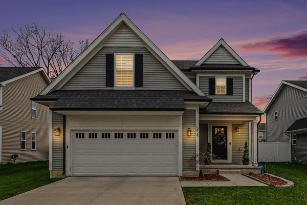 $425,000 | 555 South Winding Drive, Waterford, MI 48328