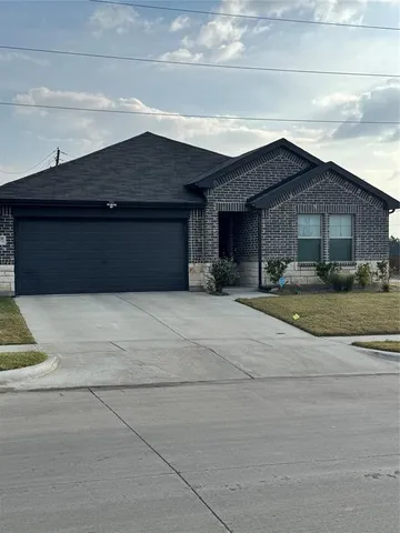 $2,500 | 2008 Bronco Drive, Seagoville, TX 75159