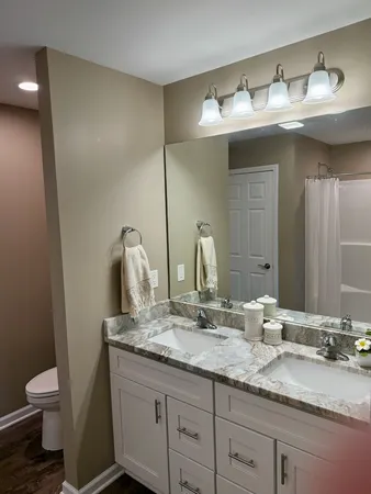 $319,900 | 732 Keller Drive, Dixon, IL 61021